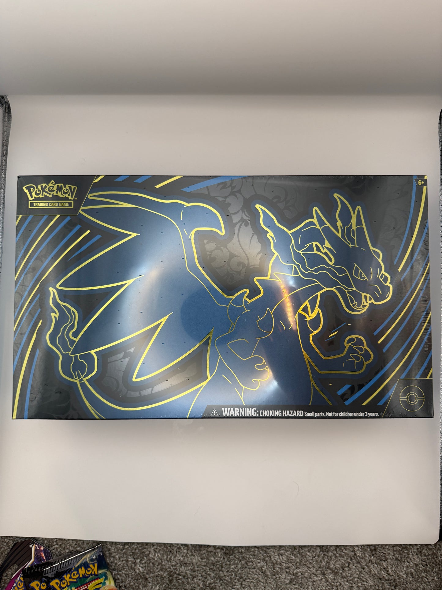 Pokemon Charizard UPC